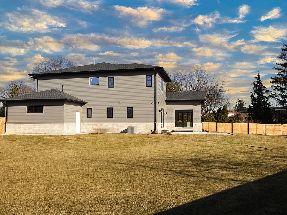 2nd image of 3405 Highland Ct