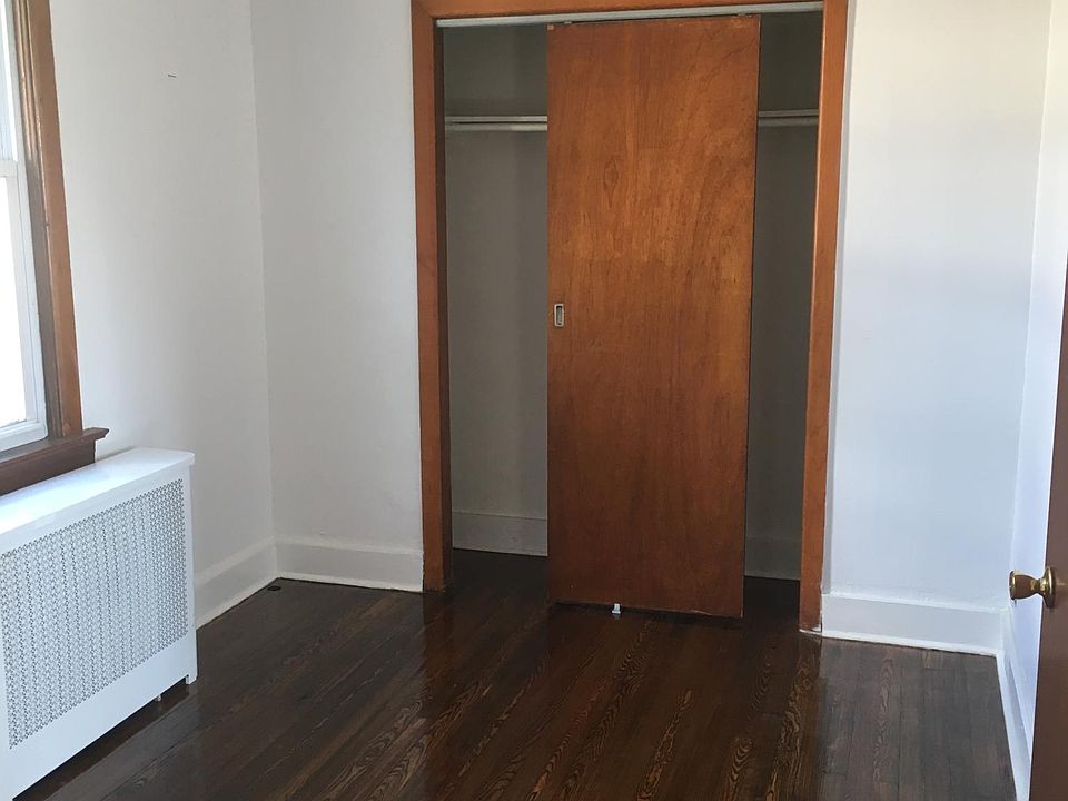 1st image of 167 Marion St #2