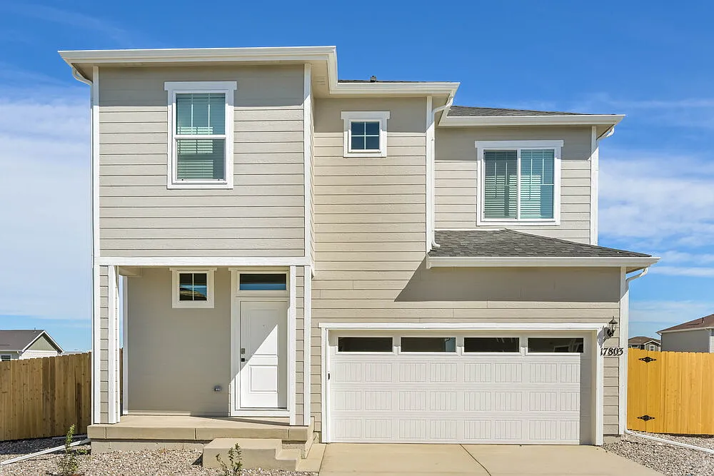 5 bed, 2.5 bath, 2200 sqft, $3,341 — Photo 1