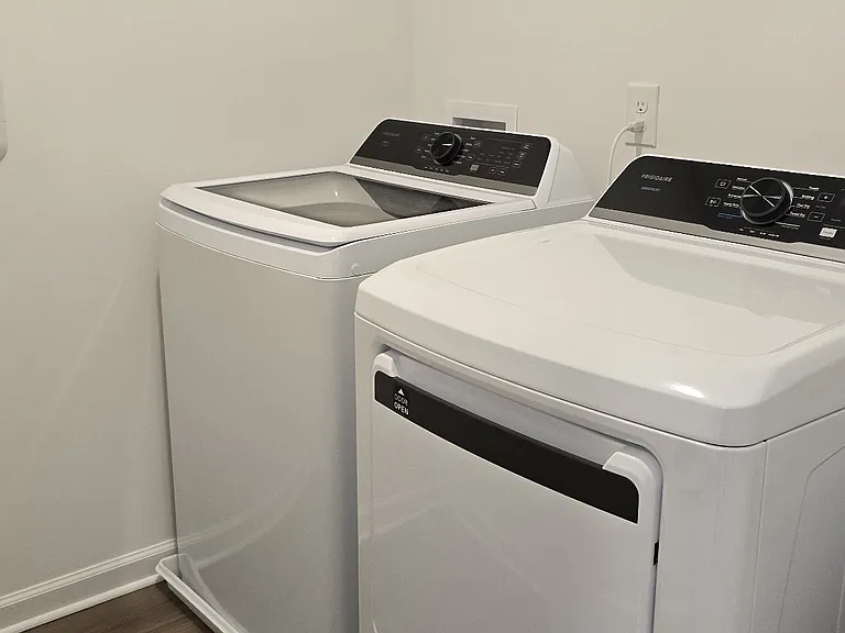 217 Kenoot Dr #1 — Photo 9