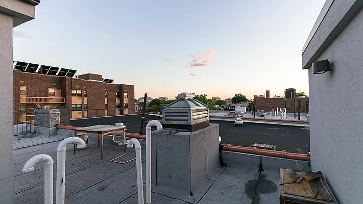 Rented by Nooklyn NYC LLC | media 6