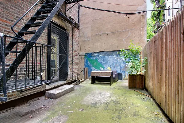 Rented by LG Fairmont Group | media 41