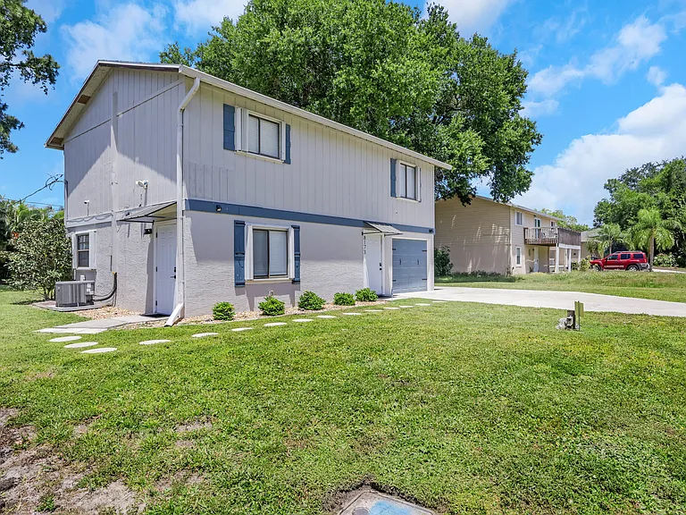 8173 Albatross Rd #1 — Photo 21