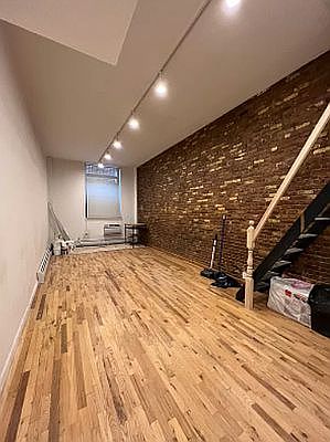 1st image of 117 E 11th St APT 1D