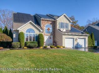 237 Privateer Rd, Manahawkin, NJ 08050