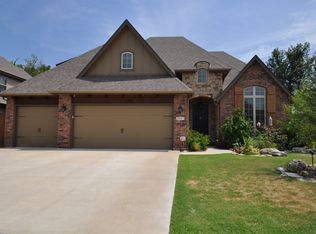 2901 W Edgewater St, Broken Arrow, OK 74012