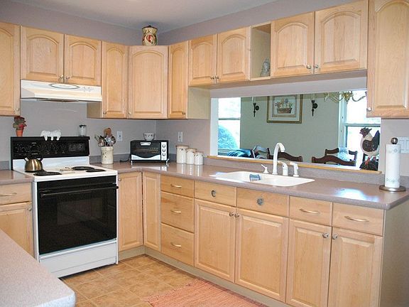 5th image of 659 Sierra Vista Ln