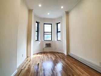 Rented by Francine Realty