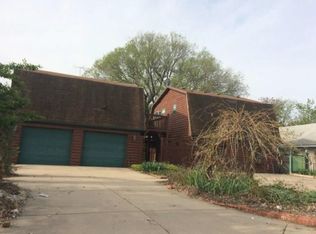 351 E Broadway Ave, Augusta, KS 67010