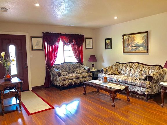 4th image of 12133 Pecan Ave