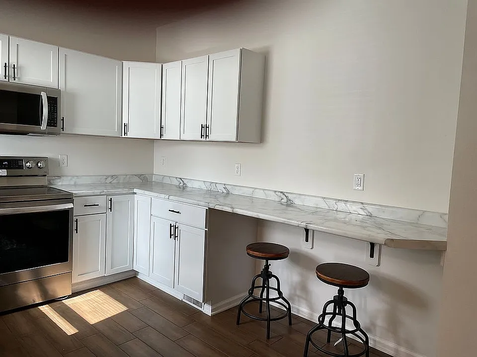 Unit 4 Kitchen