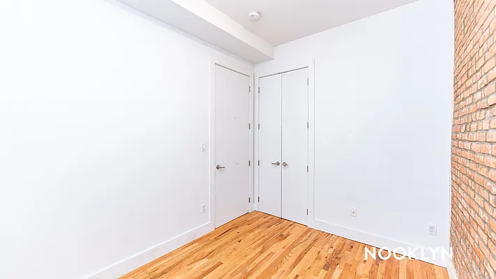 Rented by Nooklyn NYC LLC | media 20