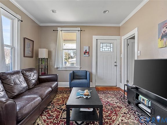 3rd image of 5311 Campbell Ave