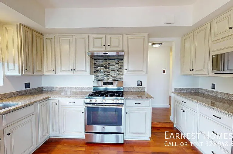 4535 San Blas Ave — Photo 11