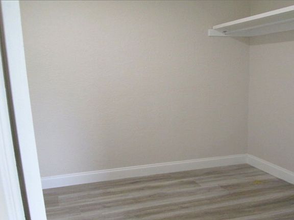 5th image of 26 Carmalt St #47