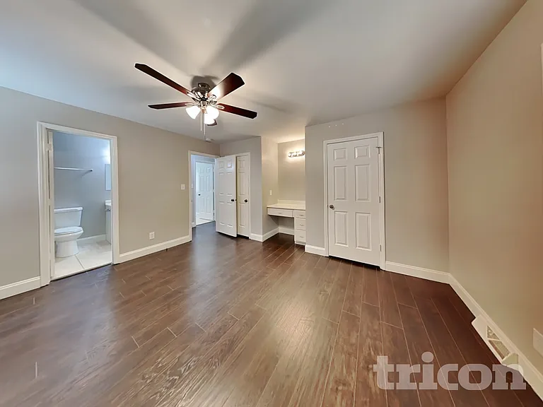 14011 Phillips Rd — Photo 7