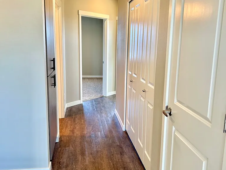 Eagle Pointe Apartments- Resort-Style Living in Albany — Photo 64