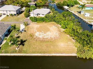 3579 Gondola Lane St, James City, FL 33956