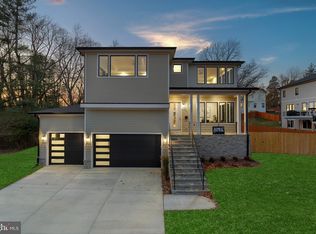 501 Yeonas Dr SW, Vienna, VA 22180