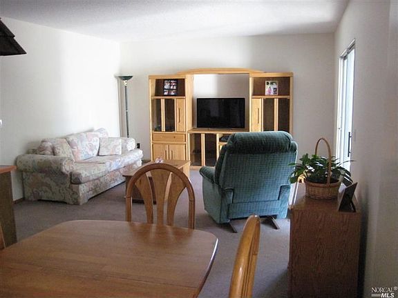 4th image of 1016 S McDowell Blvd