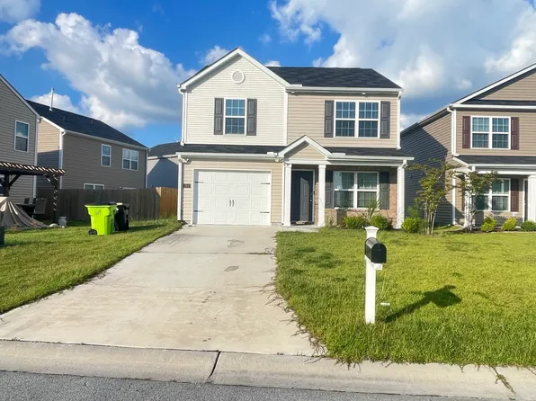 101 Mansfield Ct, New Bern, NC 28562