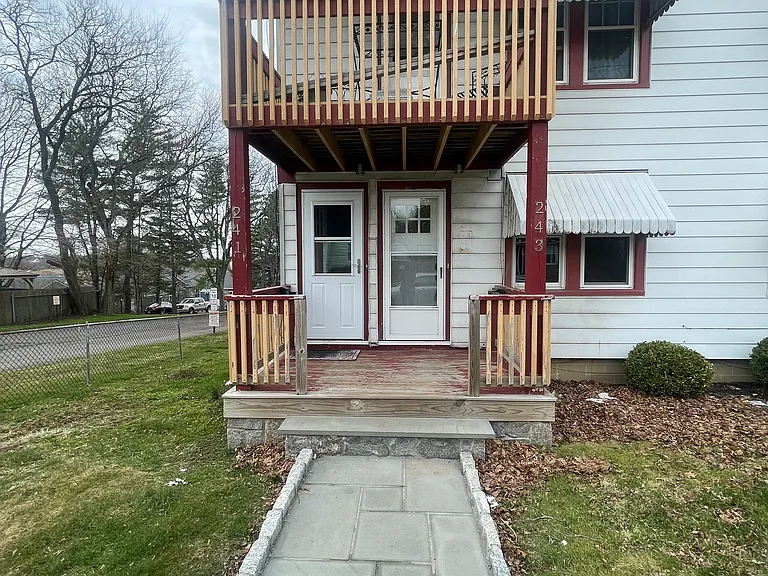 243 Henry Ave #1 — Photo 2