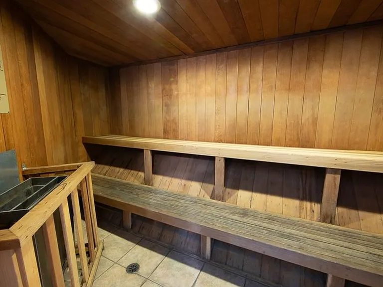362 Old Mammoth Rd #33 — Photo 16