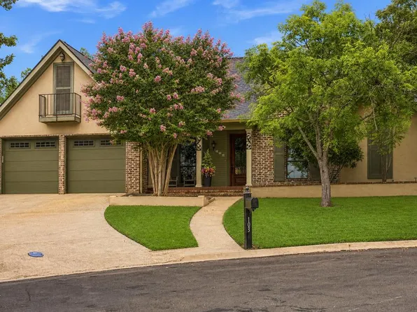 103 Whippoorwill Ln, Kerrville, TX 78028