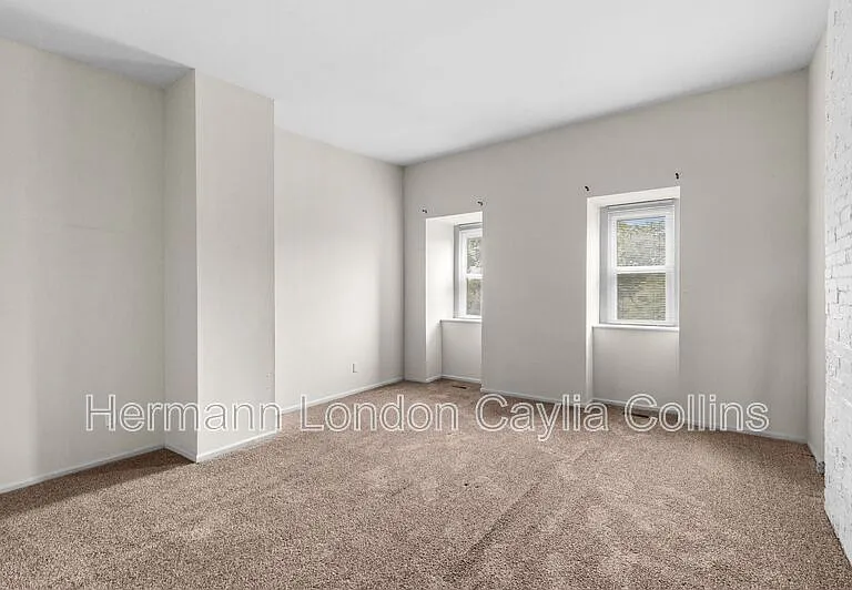 1708 S Tucker Blvd #C — Photo 16