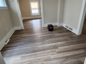 946 W 29th St, Erie, PA