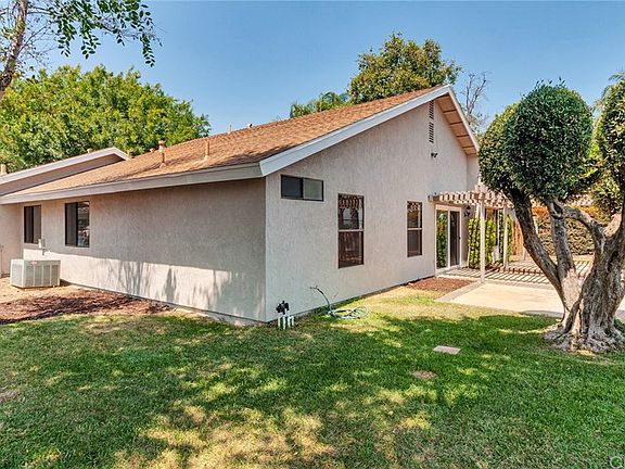 2nd image of 7596 Canyon Terrace Dr