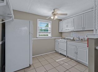 61 Waldo Ave FLOOR 2, East Rockaway, NY 11518