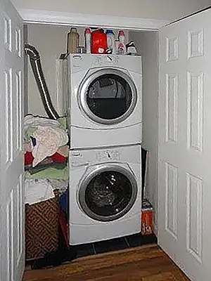 Sold by Bank Neary | media 19