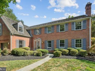 11314 Old Club Rd, Rockville, MD 20852