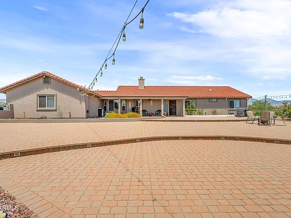 2nd image of 2282 N SANDS RANCH Road