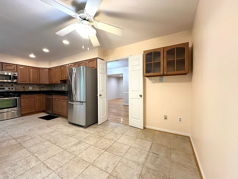 5127 Kenside Ct — Photo 21