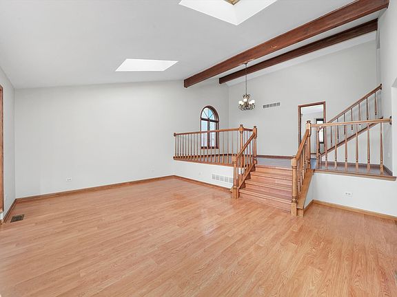 2nd image of 10720 Lorel Ave