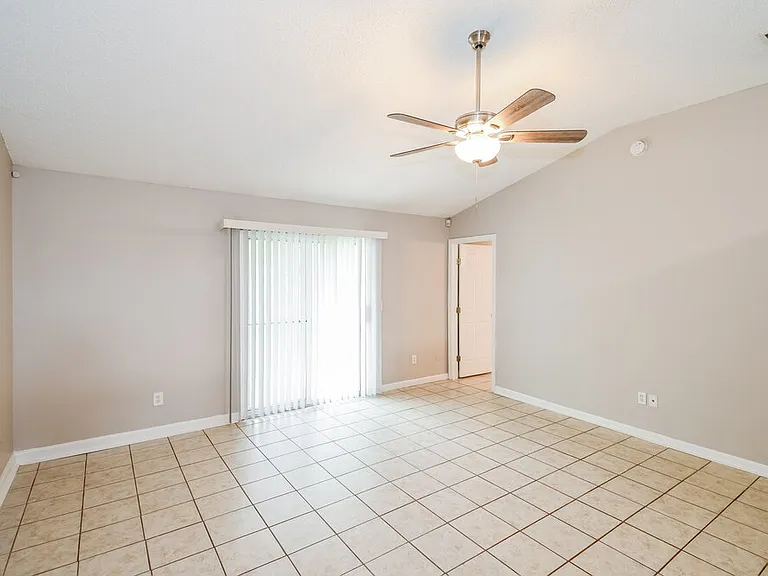 5337 Lacy Jane Way — Photo 3