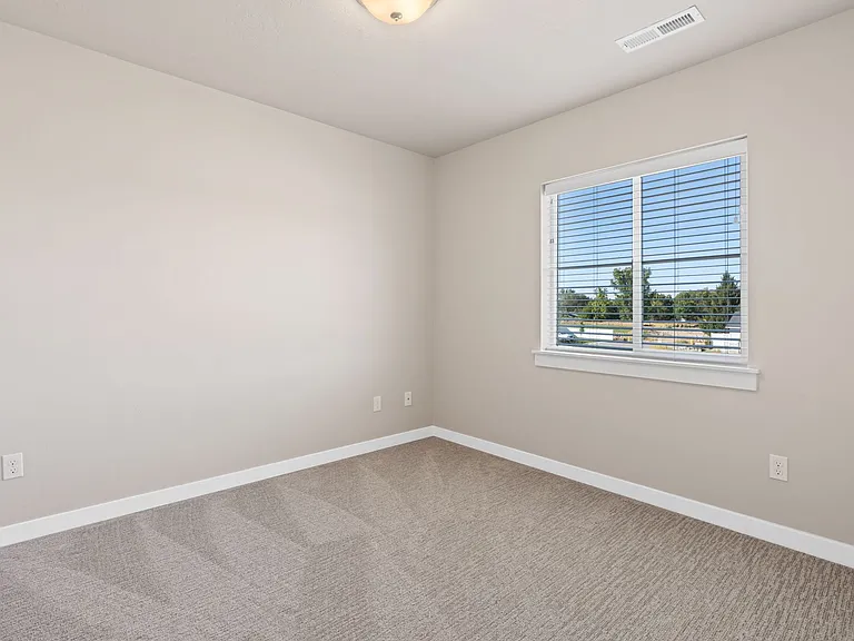 540 Black Beard St #BLAC540 — Photo 15