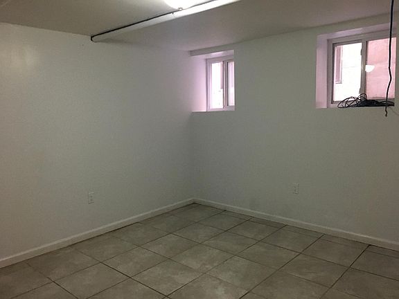 4th image of 2124 Virgil Pl #B1