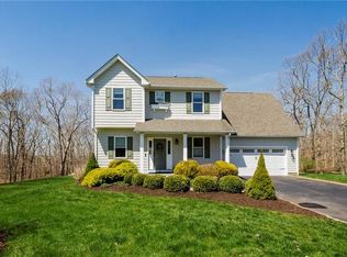 78 Clearview Dr, Richmond, RI 02892