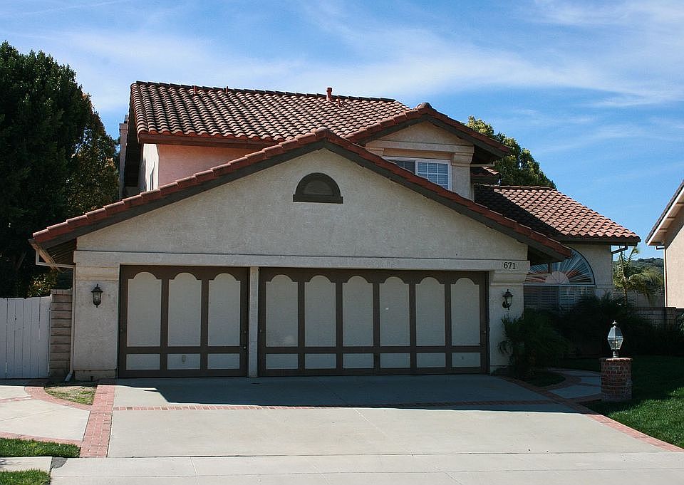2nd image of 671 Azure Hills Dr