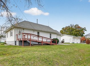 801 Walnut St, Melcher Dallas, IA 50163