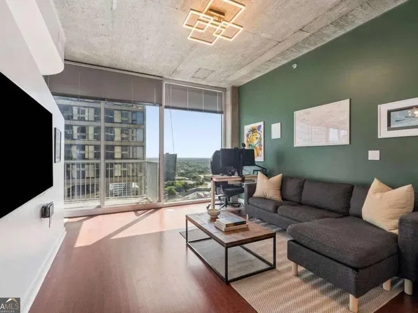 400 W Peachtree St NW Unit 2712, Atlanta, GA 30308