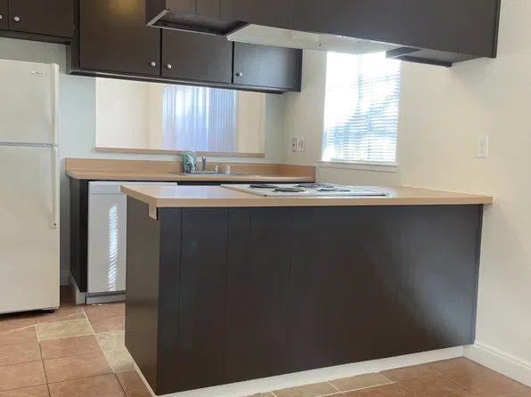 2415 25th St APT 2, Sacramento, CA 95818