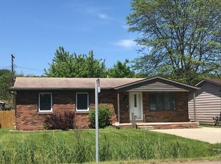 37197 Jefferson Ave, Harrison Township, MI