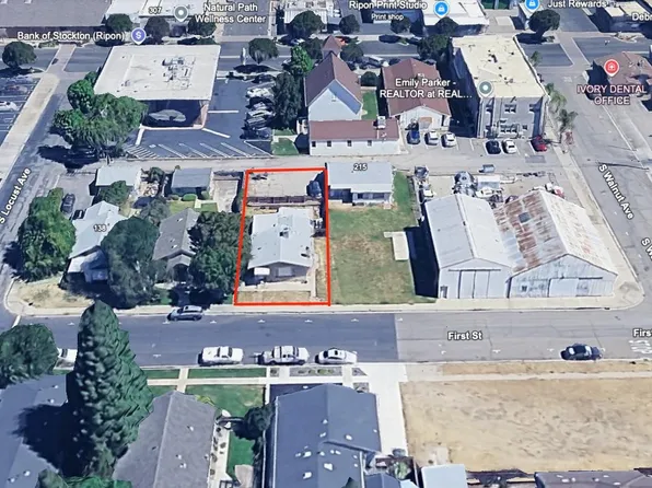 221 W 1st St, Ripon, CA 95366