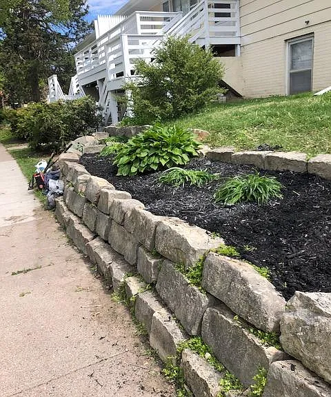 1301 Hill St — Photo 3