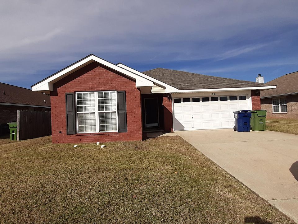 1st image of 109 Cloverwood Dr SW
