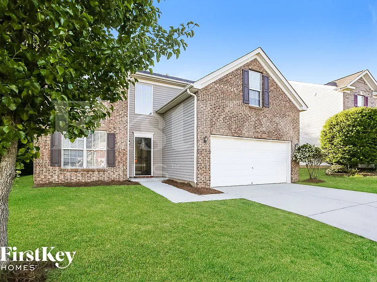 1011 Bridleside Dr — Photo 3